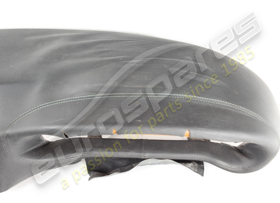 damaged ferrari rhd dash in black vm8500. part number 65104300 (2)