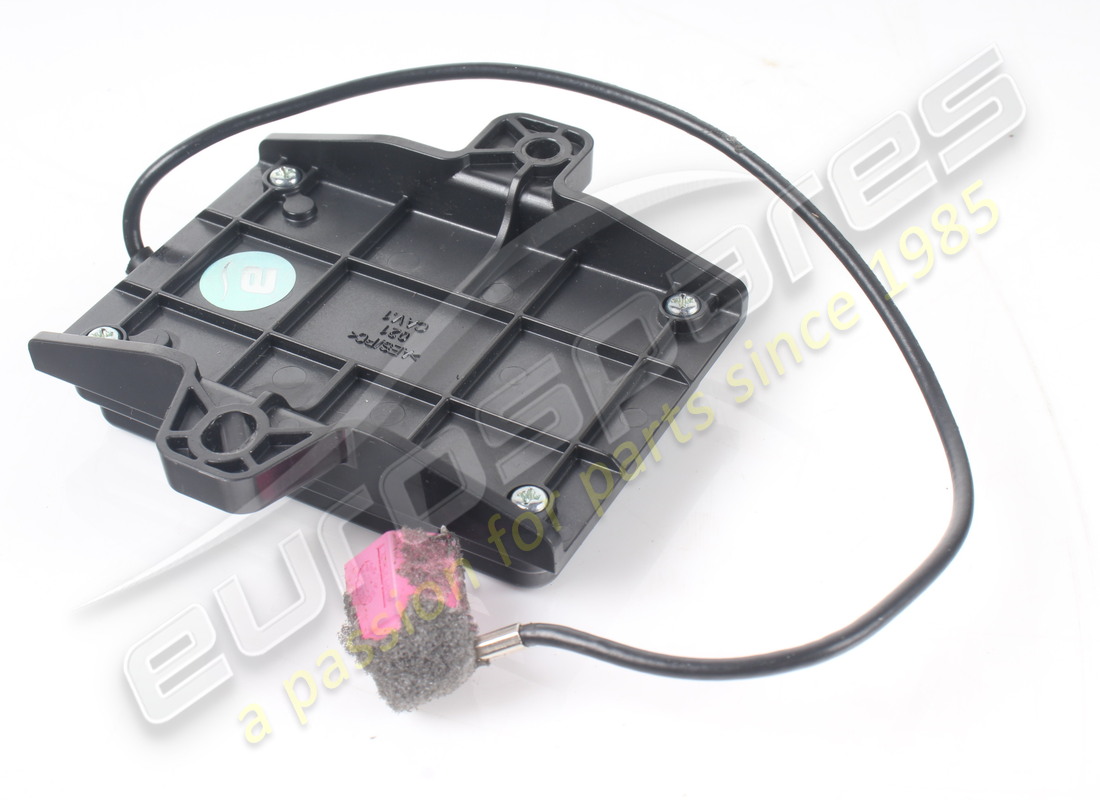 VERWENDETE FERRARI PASSIVE STARTANTENNE. TEILENUMMER 925991 (2) verwendete ferrari passive startantenne. teilenummer 925991 (2)