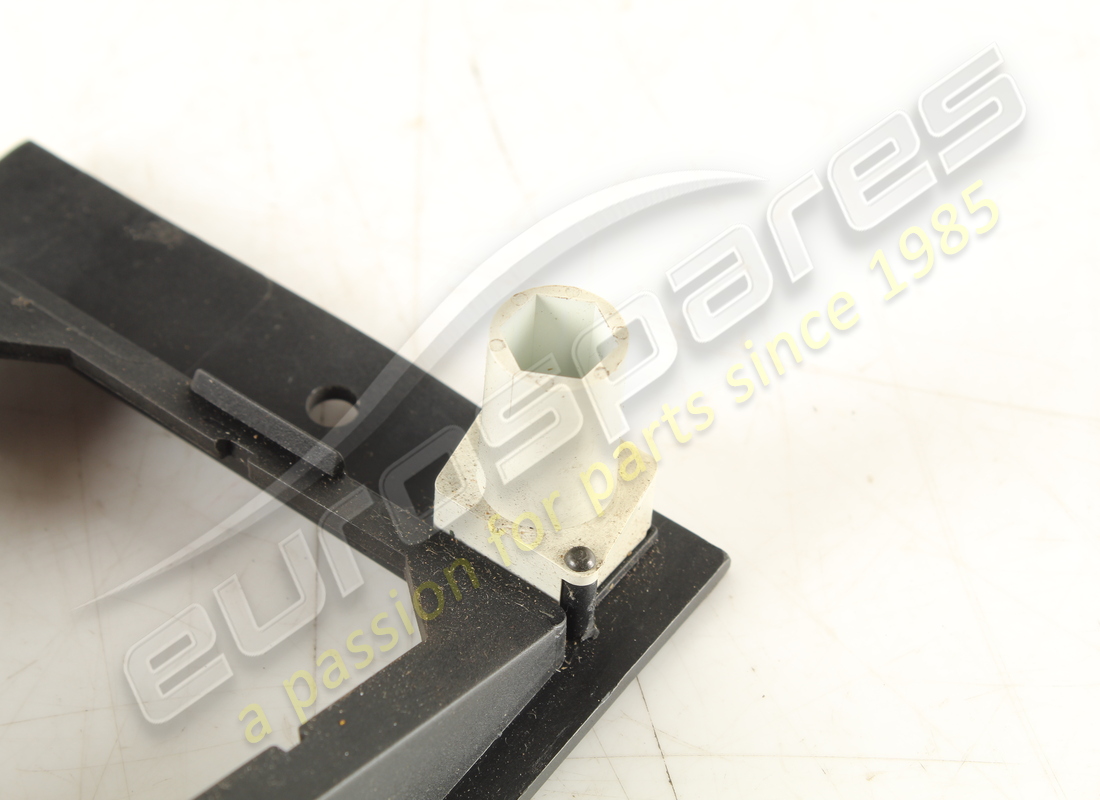 USED FERRARI 412 LHD INSTRUMENT PANEL. PART NUMBER 2576210010 (4) used ferrari 412 lhd instrument panel. part number 2576210010 (4)