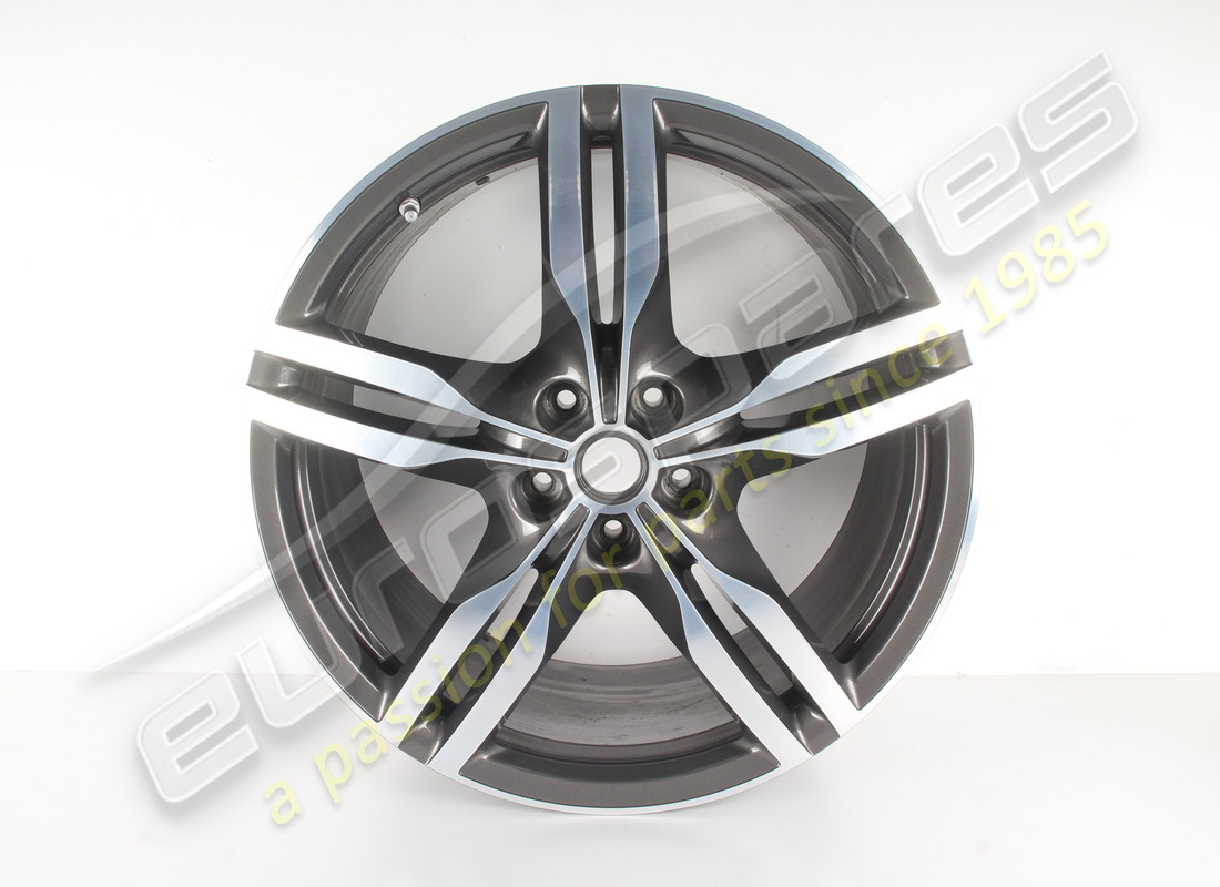 VERWENDETES Ferrari HINTERRAD. TEILENUMMER 855341 (1)