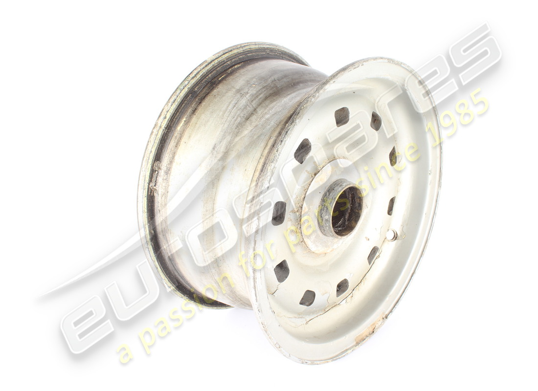 gebrauchtes ferrari strassenrad 7.5 x 15''. teilenummer 700337 (3)