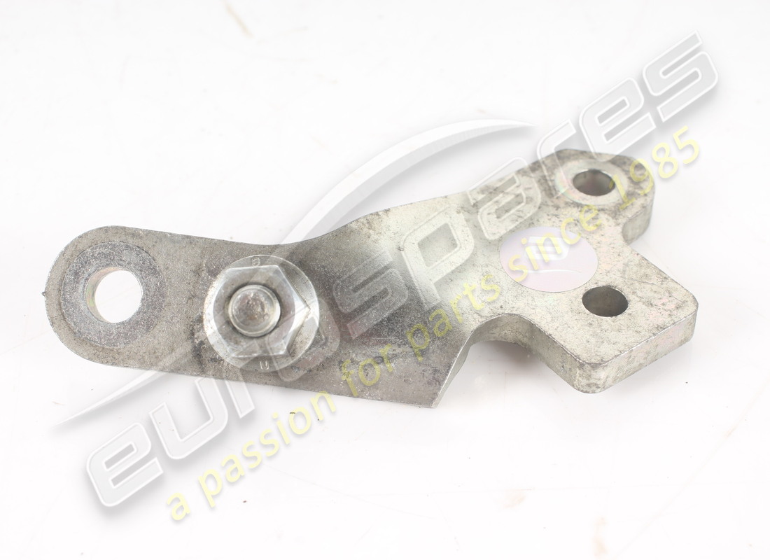 GEBRAUCHTE FERRARI LICHTMASCHINE-HALTERUNG. TEILENUMMER 342826 (1) gebrauchte ferrari lichtmaschine-halterung. teilenummer 342826 (1)