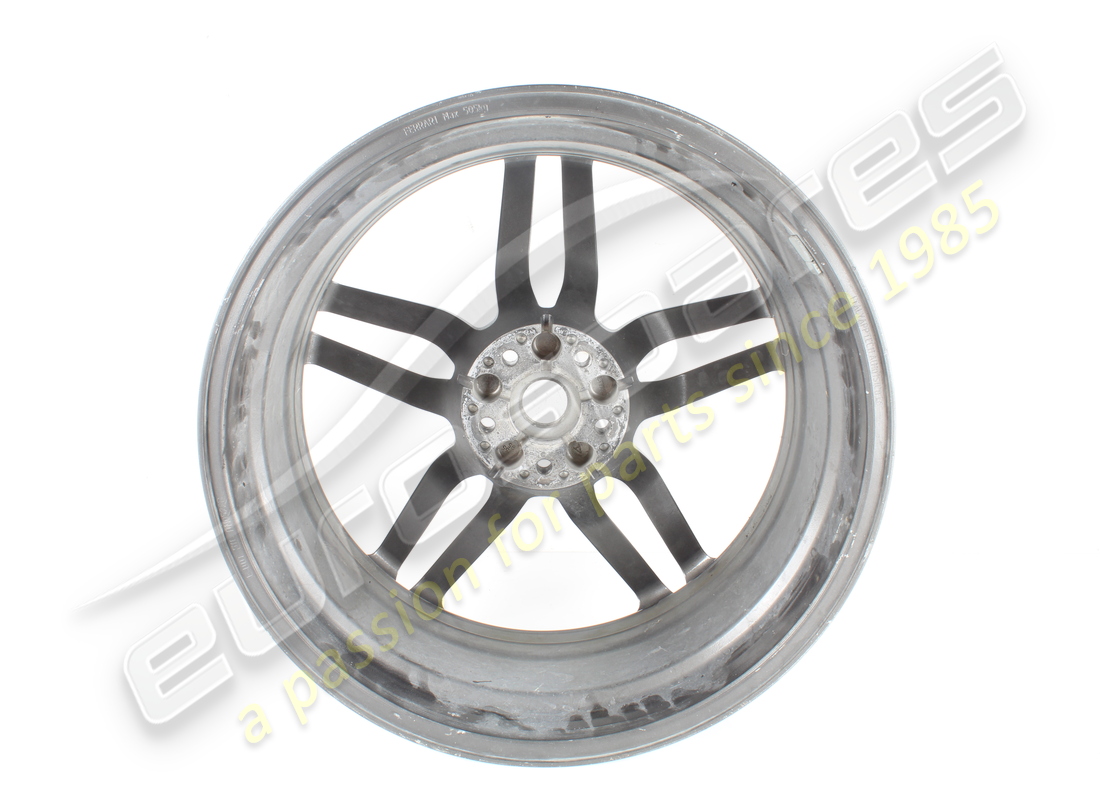 gebrauchte ferrari vordere felge. teilenummer 275585 (3)