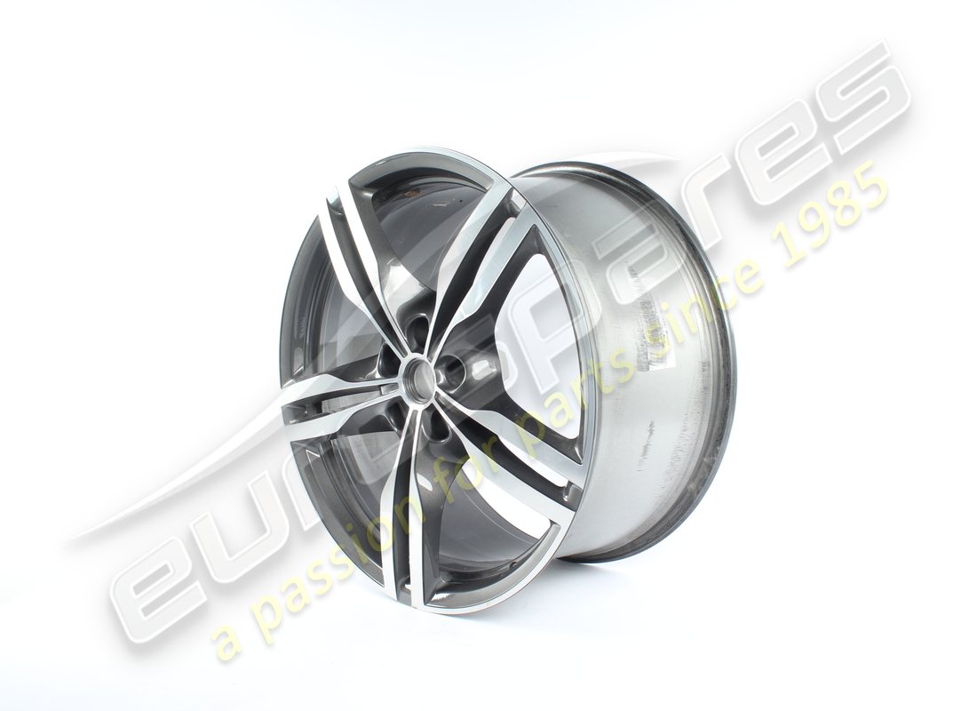 gebrauchtes ferrari hinterrad. teilenummer 855341 (2)