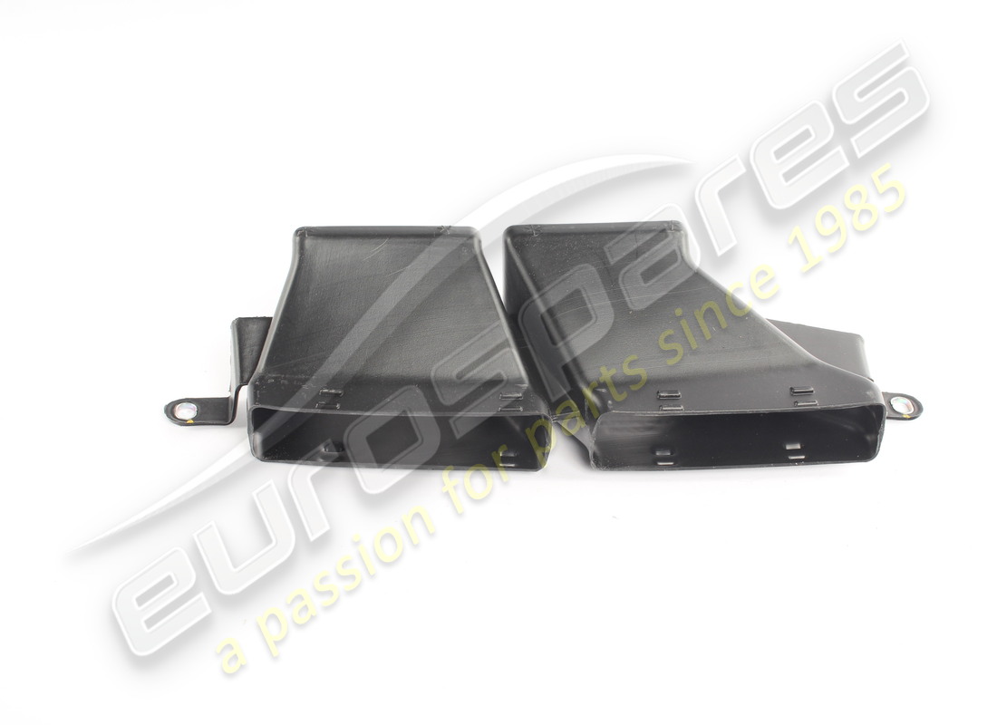 verwendeter ferrari hvac defroster-anschluss. teilenummer 87030200 (2)