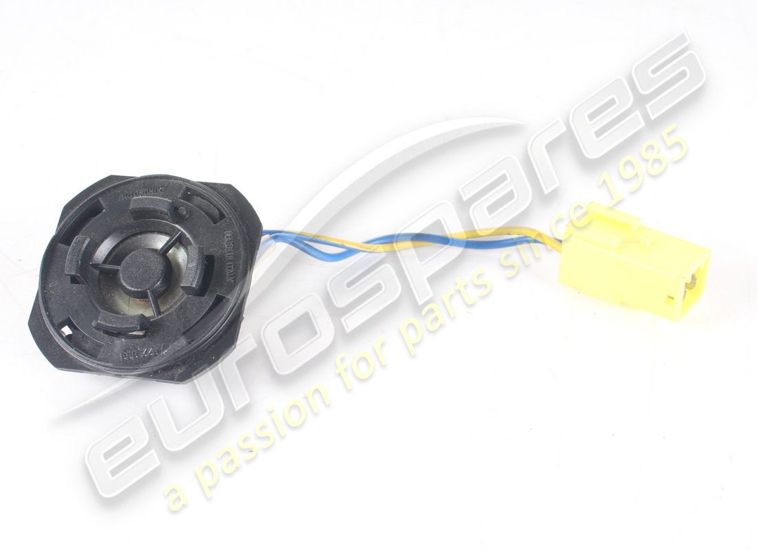 GEBRAUCHTER Maserati FRONT-/HINTERLAUTSPRECHER. TEILENUMMER 373500118 (1)