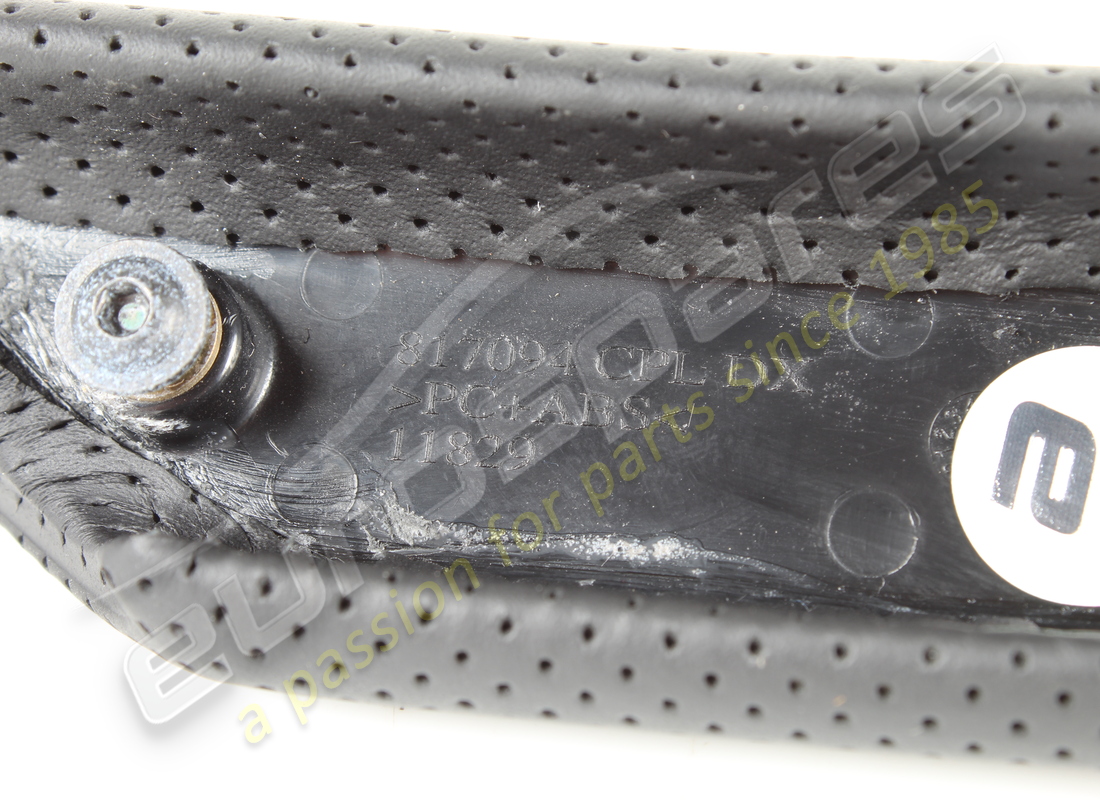 GEBRAUCHT FERRARI KOMPLETTER HALTEGRIFF VORNE RECHTS. TEILENUMMER 976386 (3) gebraucht ferrari kompletter haltegriff vorne rechts. teilenummer 976386 (3)