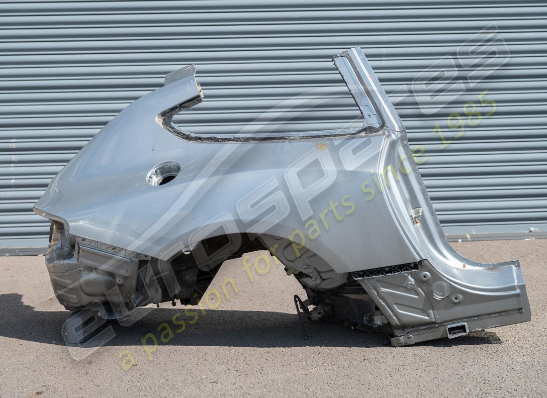 gebraucht ferrari komplette hintere rechte flanke teilenummer 83275611