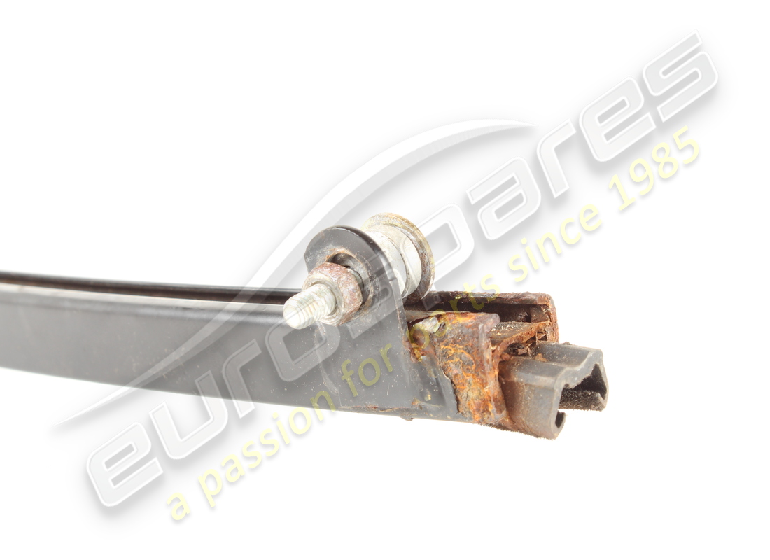 GEBRAUCHTER FERRARI RH TÜRGLAS RAHMEN GTS. TEILENUMMER 60292000 (5) gebrauchter ferrari rh türglas rahmen gts. teilenummer 60292000 (5)